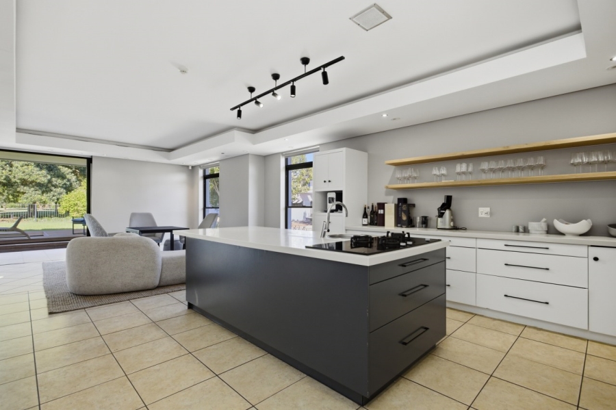 4 Bedroom Property for Sale in Pearl Valley at Val de Vie Western Cape